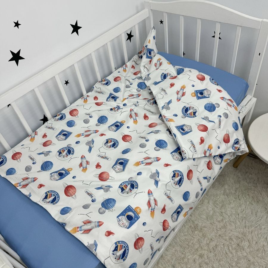 Сатиновый комплект постельного белья для детской кровати 120х60 см Oh My Kids "Космос" (пододеяльник 120х90 см) голубой