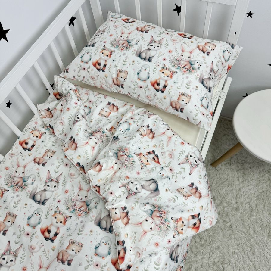 Комплект дитячої постільної білизни у ліжечко 120х60 см Oh My Kids &laquo;Зайчики лисички&raquo; молочний