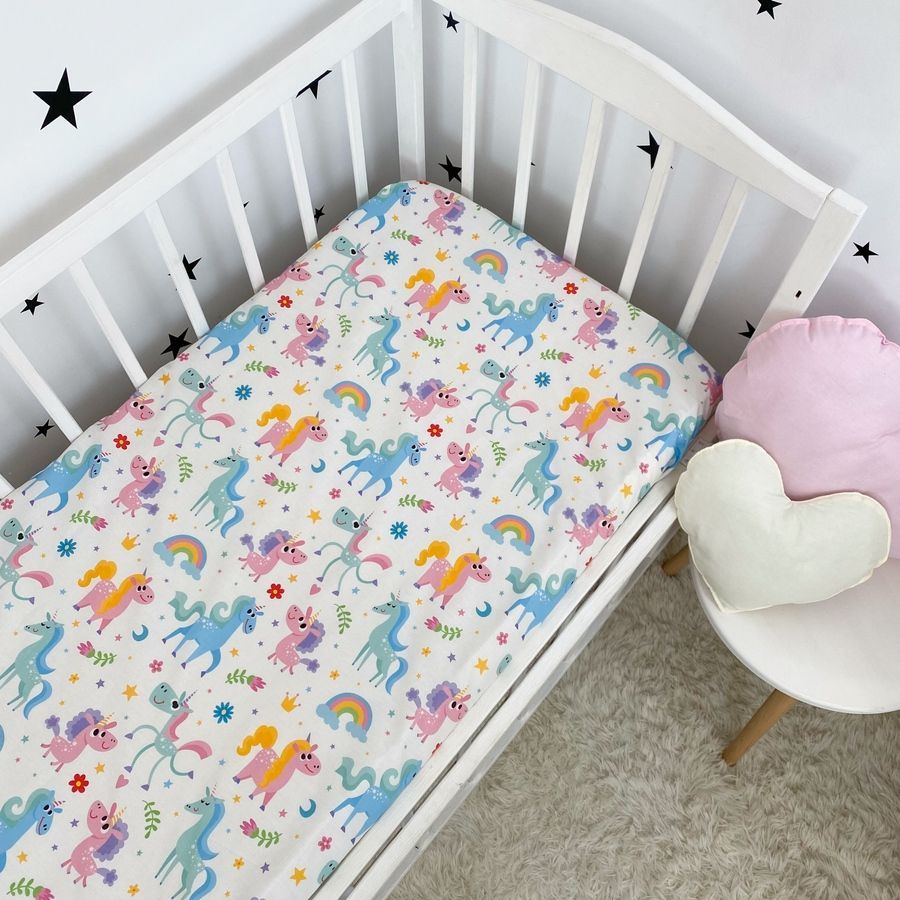 Детская простыня для девочки 120х60 см OMK "Funny Unicorns" розовая